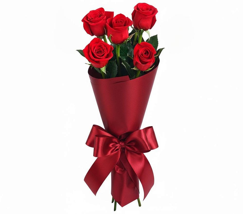 Букет 5 Красных роз Эдлесс Лав в Чекалине