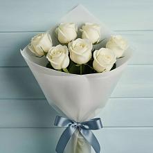 Букет 7 Белых роз Эдлесс Лав в Чекалине