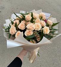 Букет Кремовые розы Латте в Чекалине