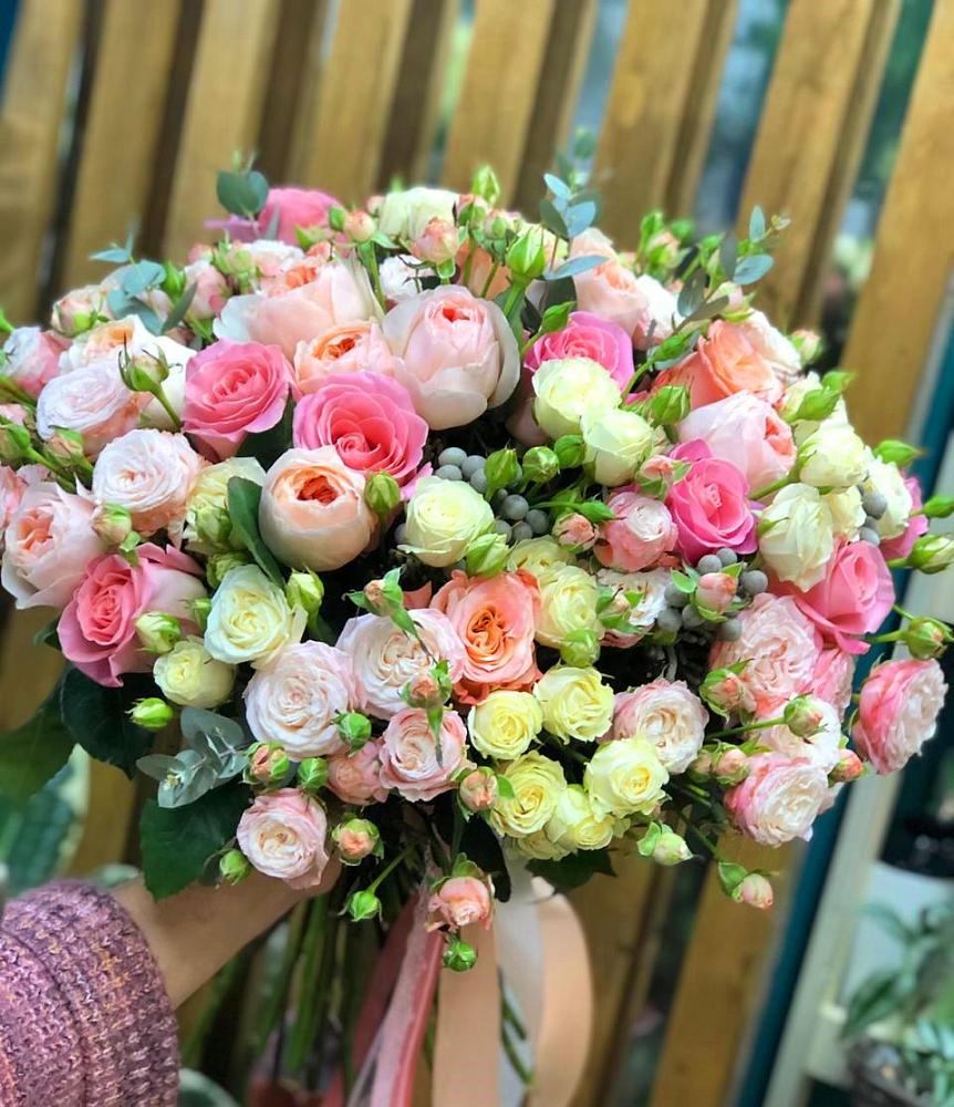 Букет цветов из: Розы в Чекалине