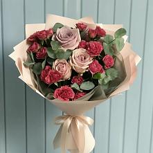 Букет цветов из:  Гвоздики и Розы в Чекалине