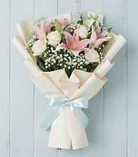 Букет цветов из:  Лилии в Чекалине