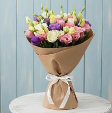 Букет цветов из:  Лизиантусы в Чекалине